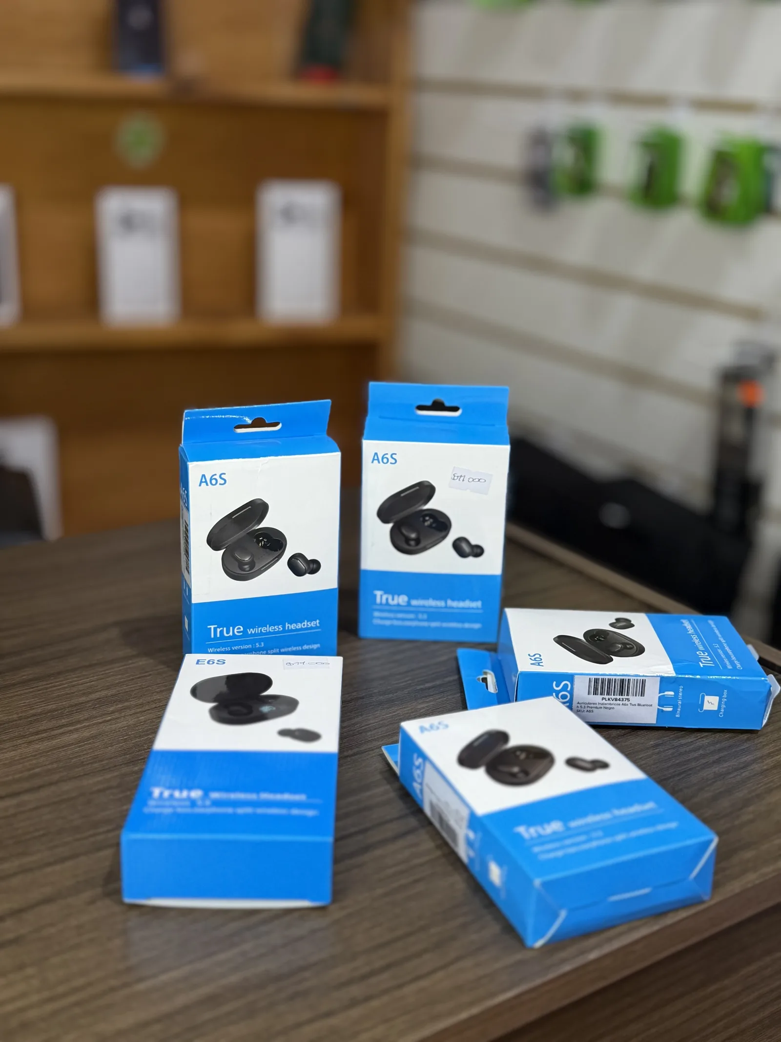 Auriculares A6S